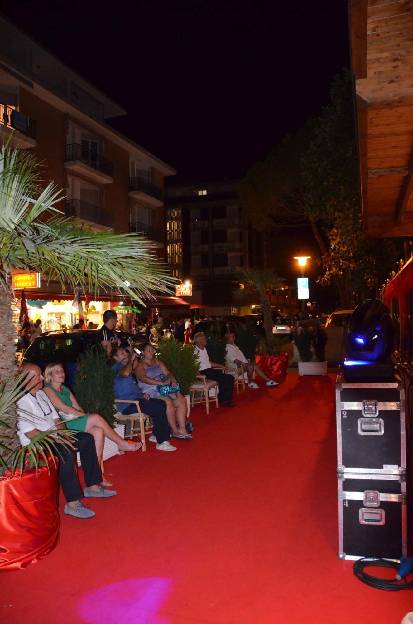 Hotel Villa Angelina Bibione Exterior foto